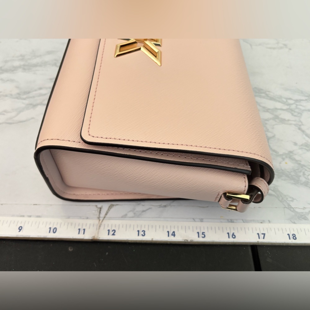 Michael Kors Pink Blush Crossbody Purse Shoulder Bag 9x7x3 Hard Leather NWOT - Picture 7 of 11